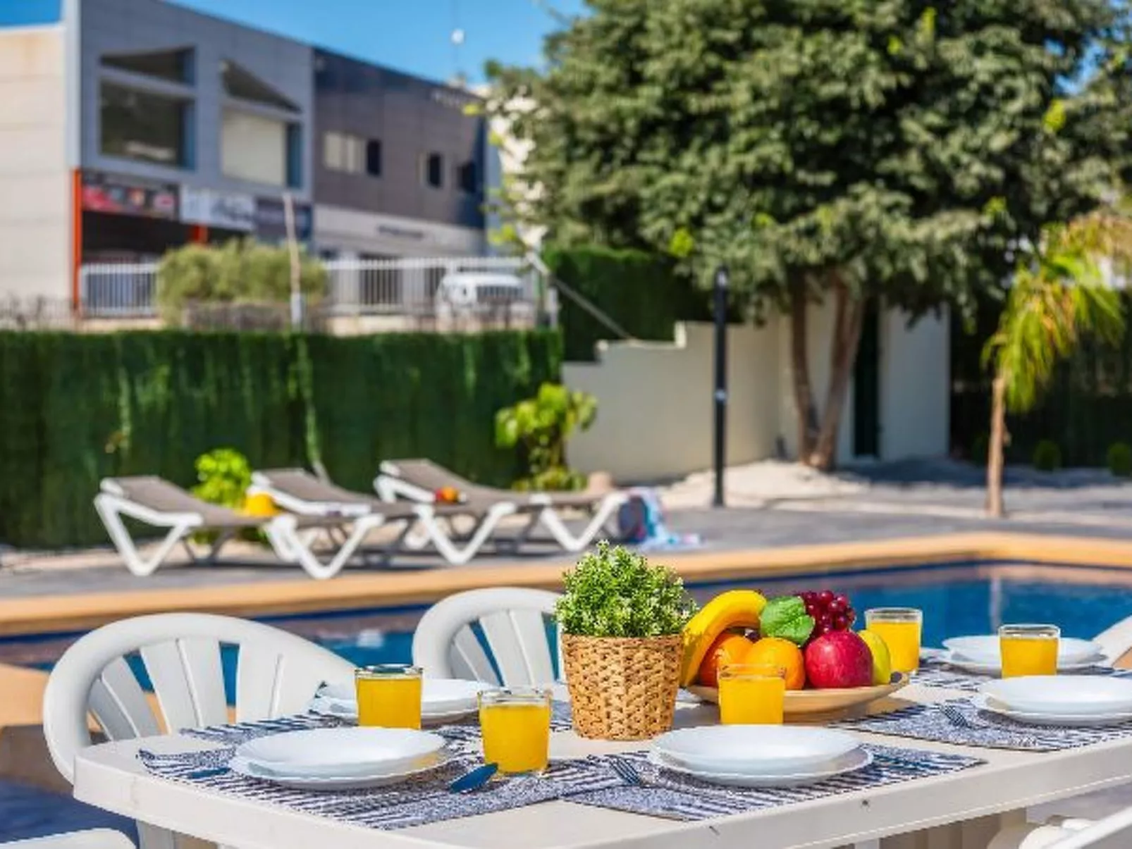 Villa Escriva - PlusHolidays - Image-tags.info