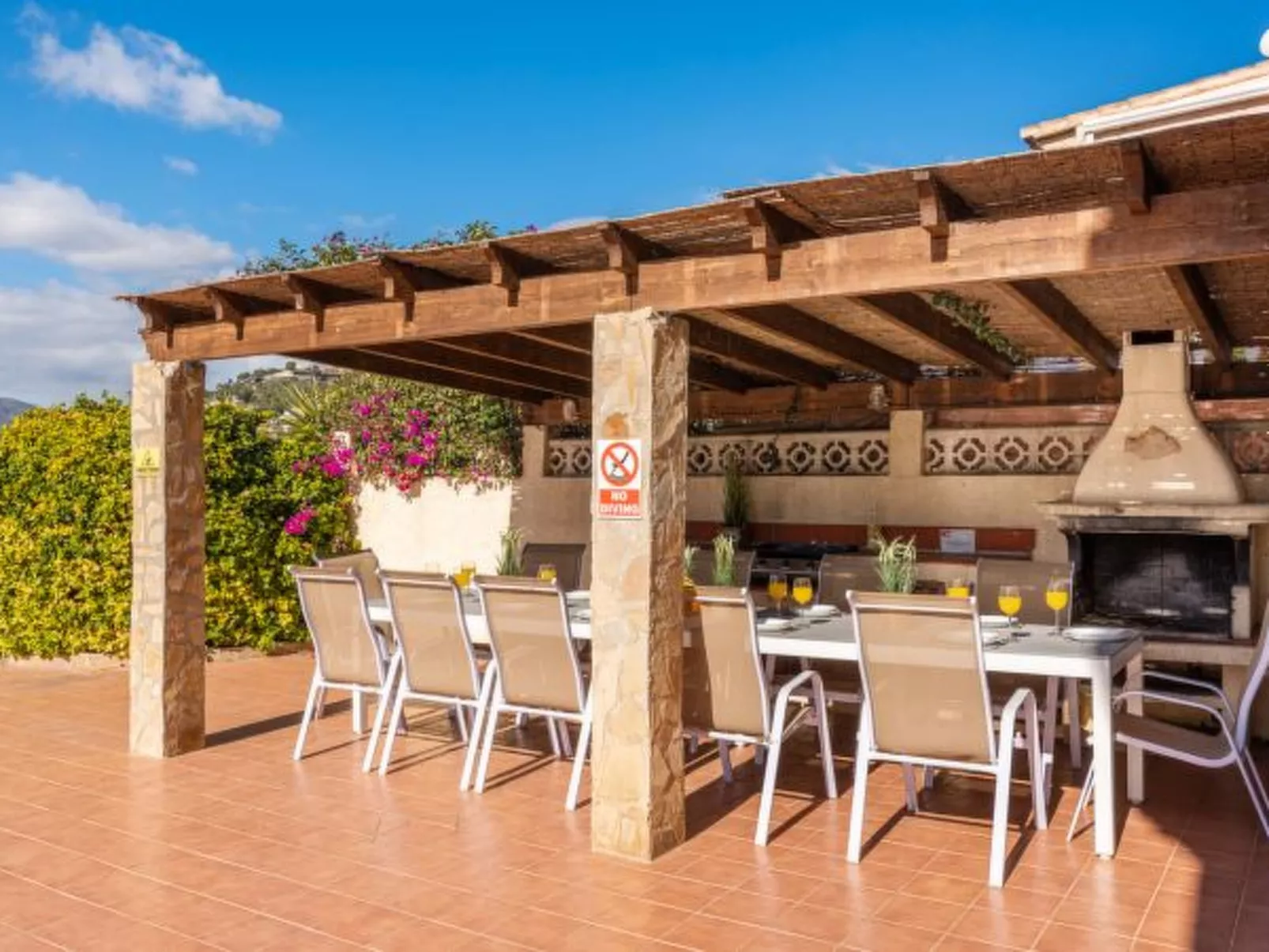 Villa Comodo - PlusHolidays - Image-tags.info