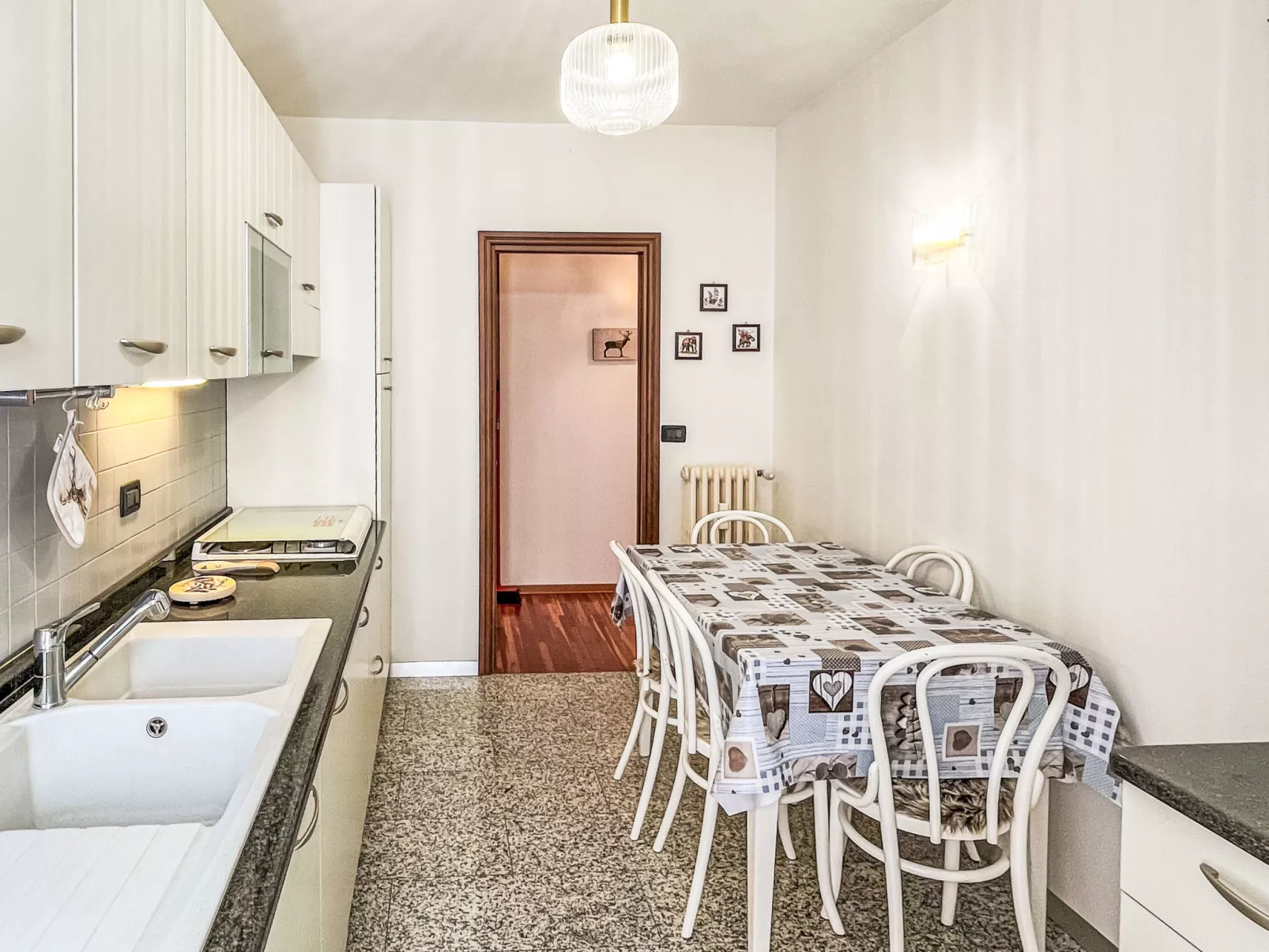 Maison Ginevra - Binnen