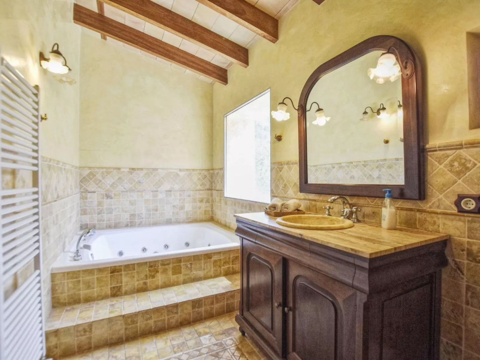 Villa mit eigenem Schwimmbad - Binnen