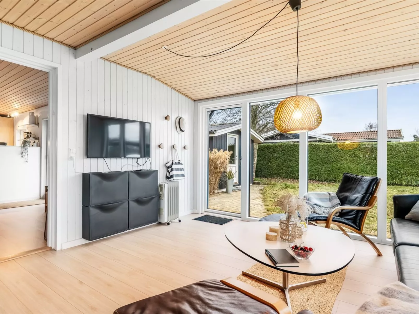 "Sampsa" - 350m from the sea - Binnen