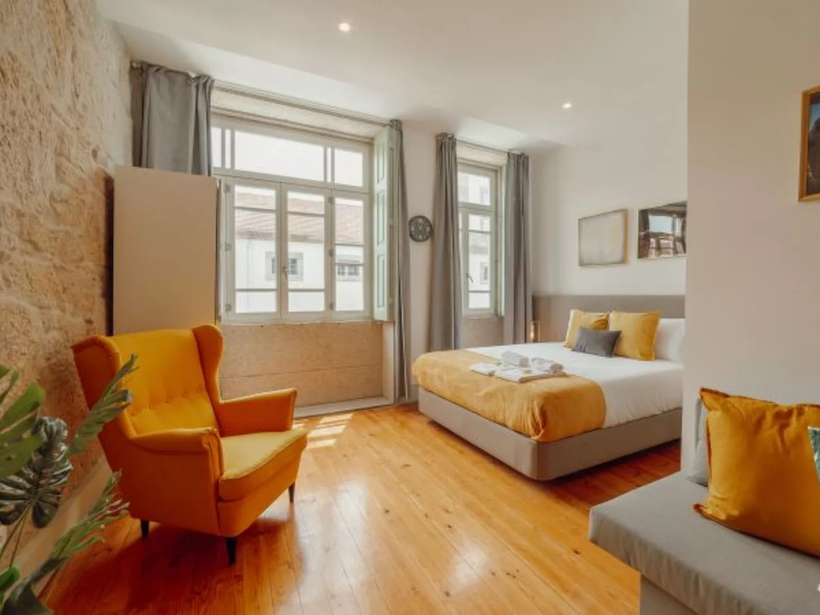 DOWNTOWN SUITE C by VACATIONY - Binnen