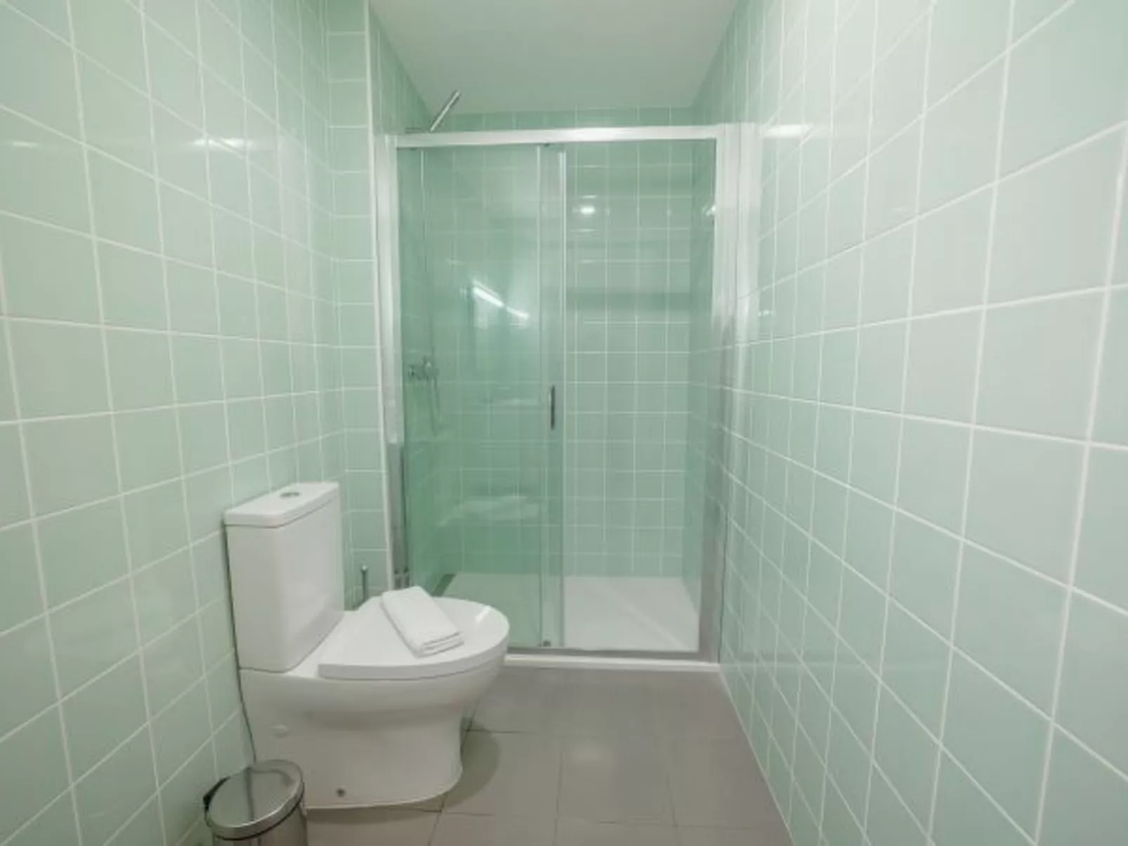 MODERN & STYLISH APARTMENT I by VACATIONY - Binnen