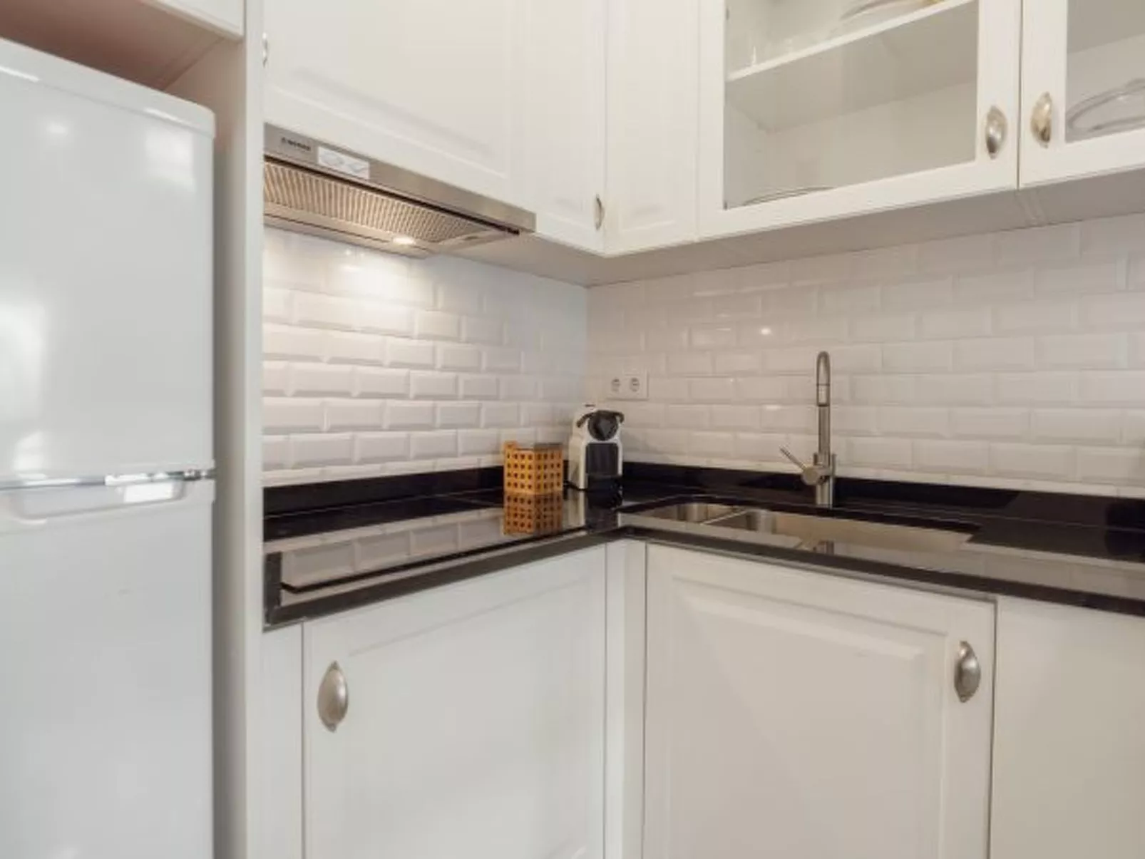 PATEO IN LAPA CITY CENTER by VACATIONY - Binnen