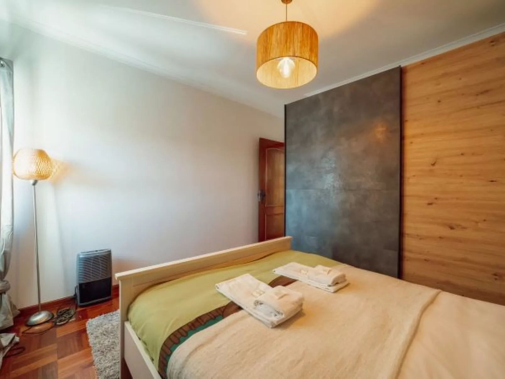 CASA DAS ORQUIDEAS by VACATIONY - Binnen