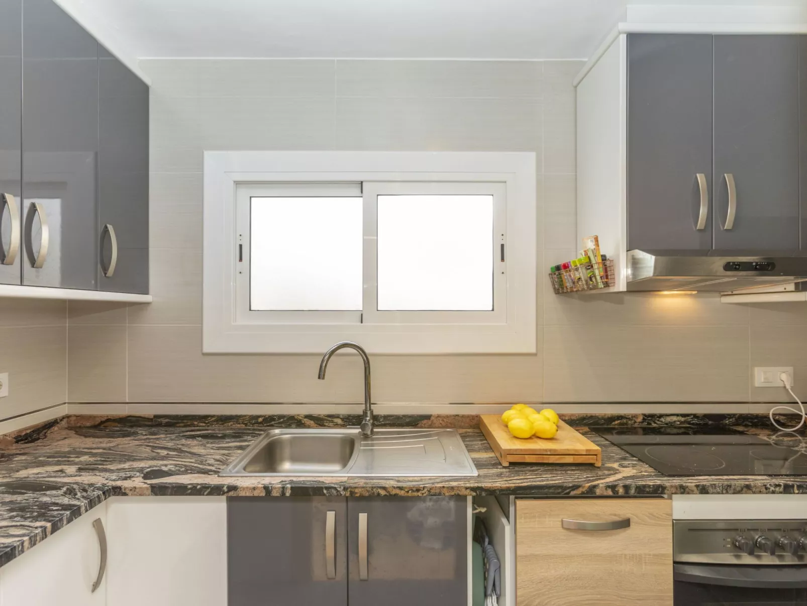 Miramar Salions - Binnen