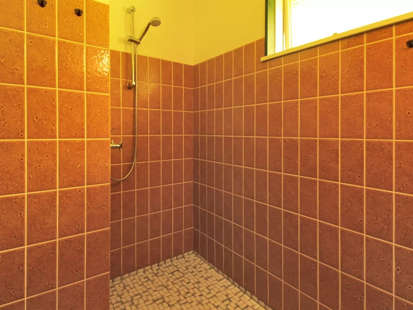 "Bergitte" - 450m from the sea - Binnen