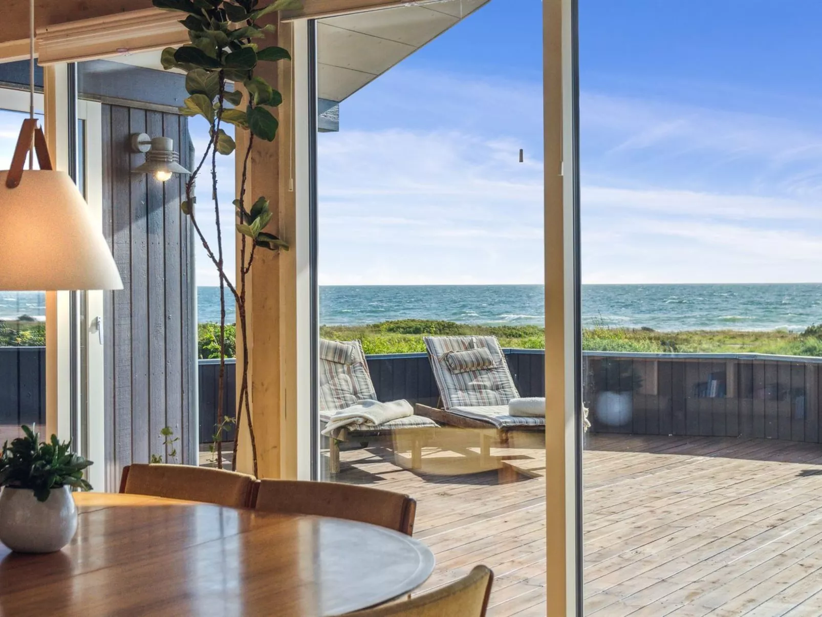 "Iivari" - 70m from the sea - Buiten