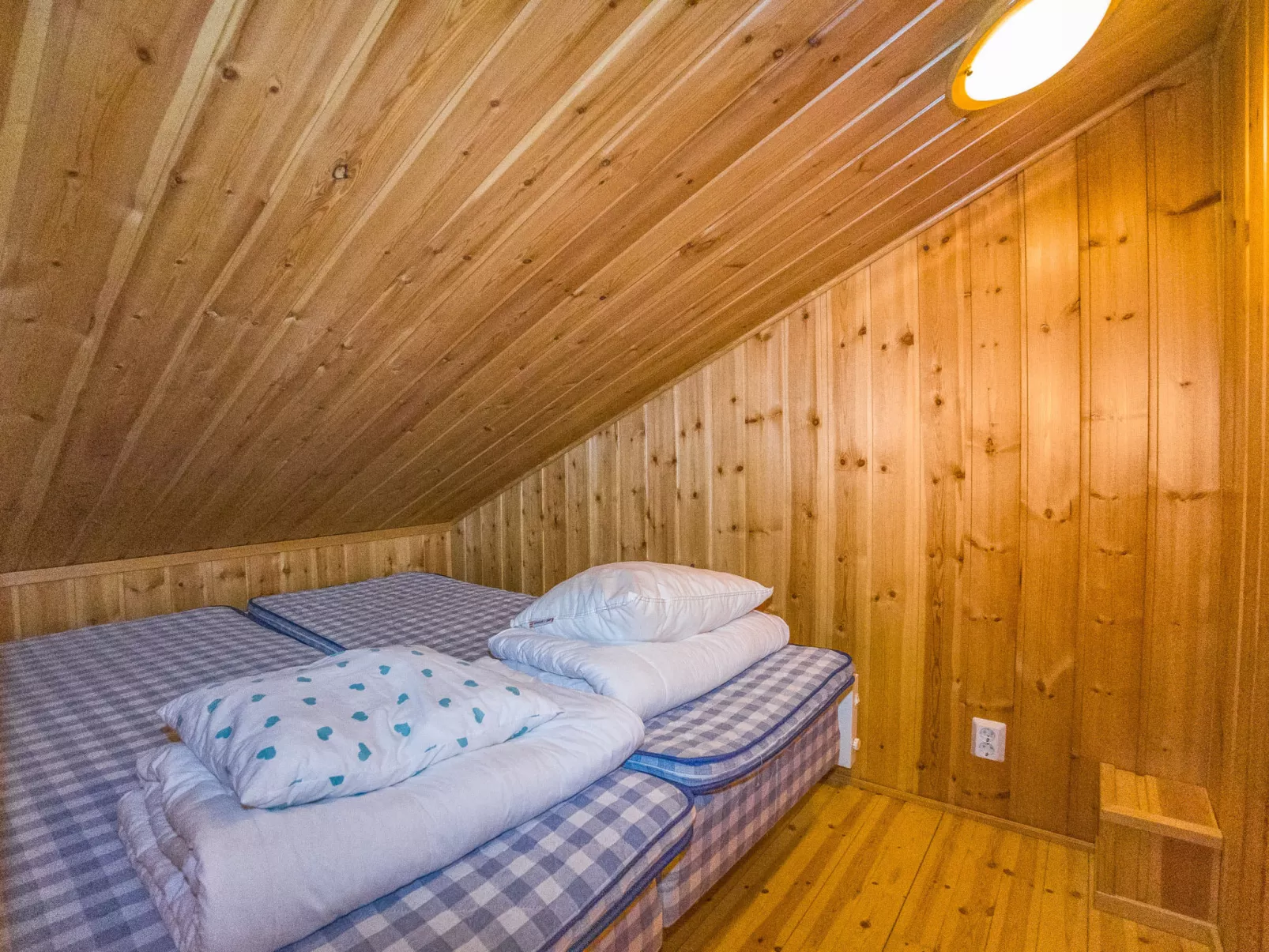 Kaukonraitti 4 c 2 - Binnen