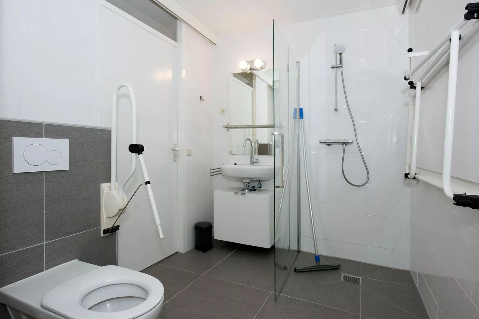 Vakantiepark Hellendoorn 4-Badkamer