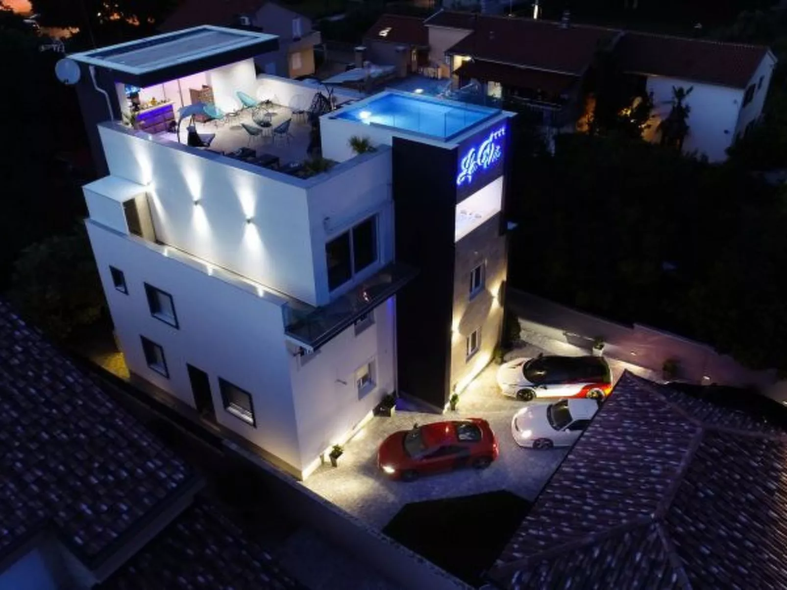 Rooftop heated pool Villa Jelena - Image-tags.info