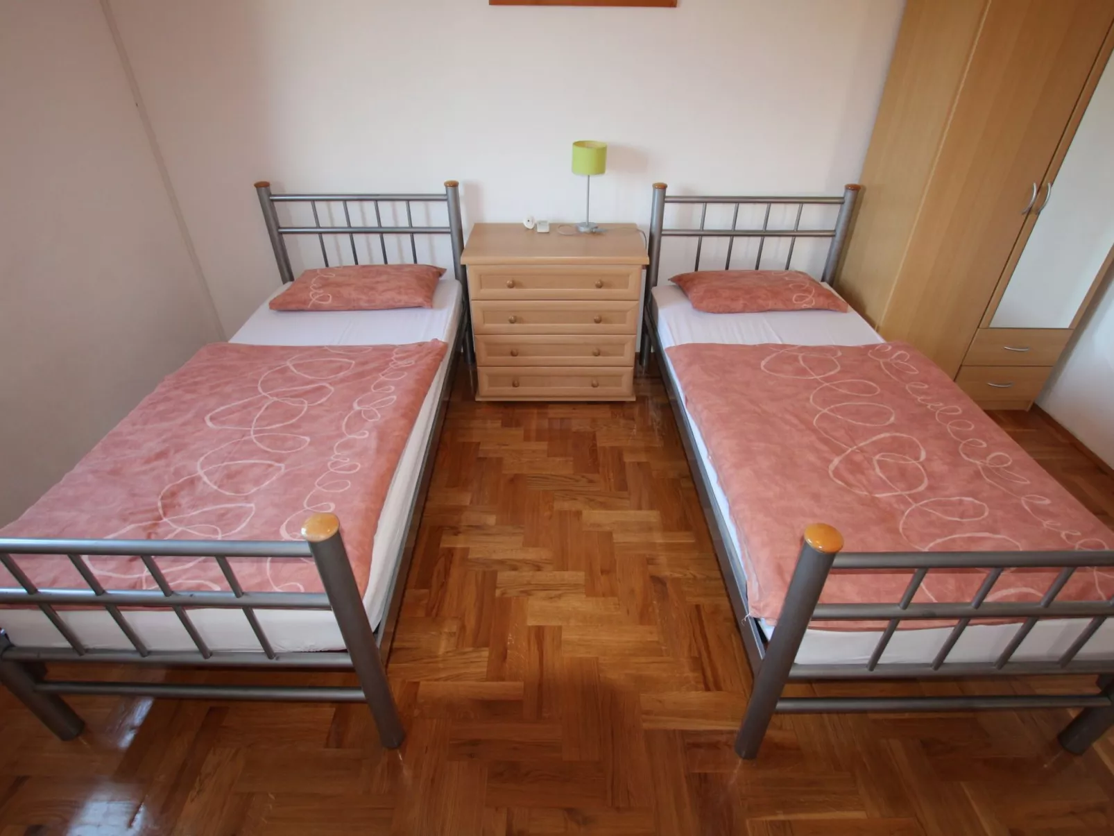 Villa Neela / HR-11039-01 - Image-tags.info