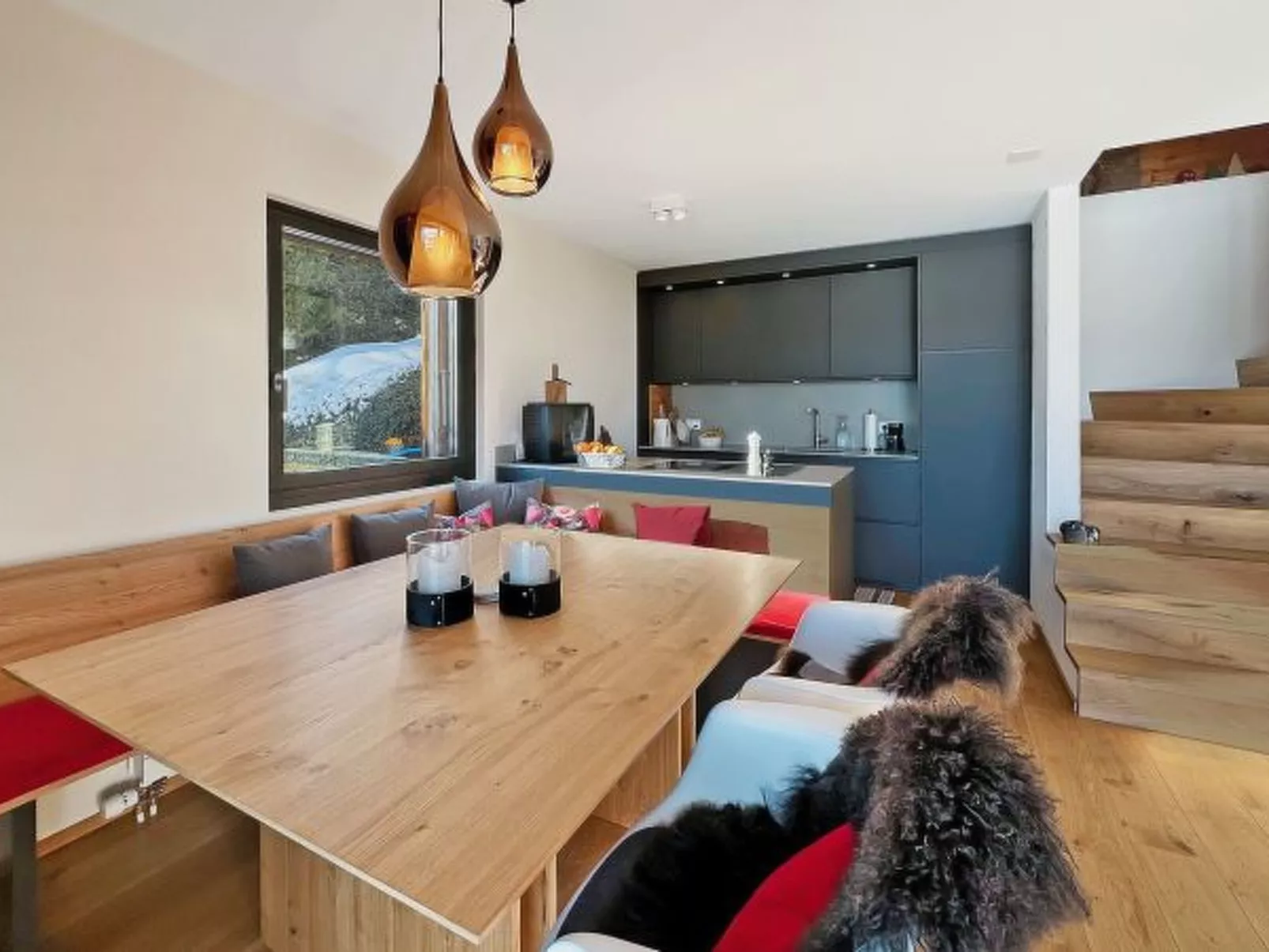 Mirador Alpine Horizon -Crans Montana- Swiss Alps - Binnen