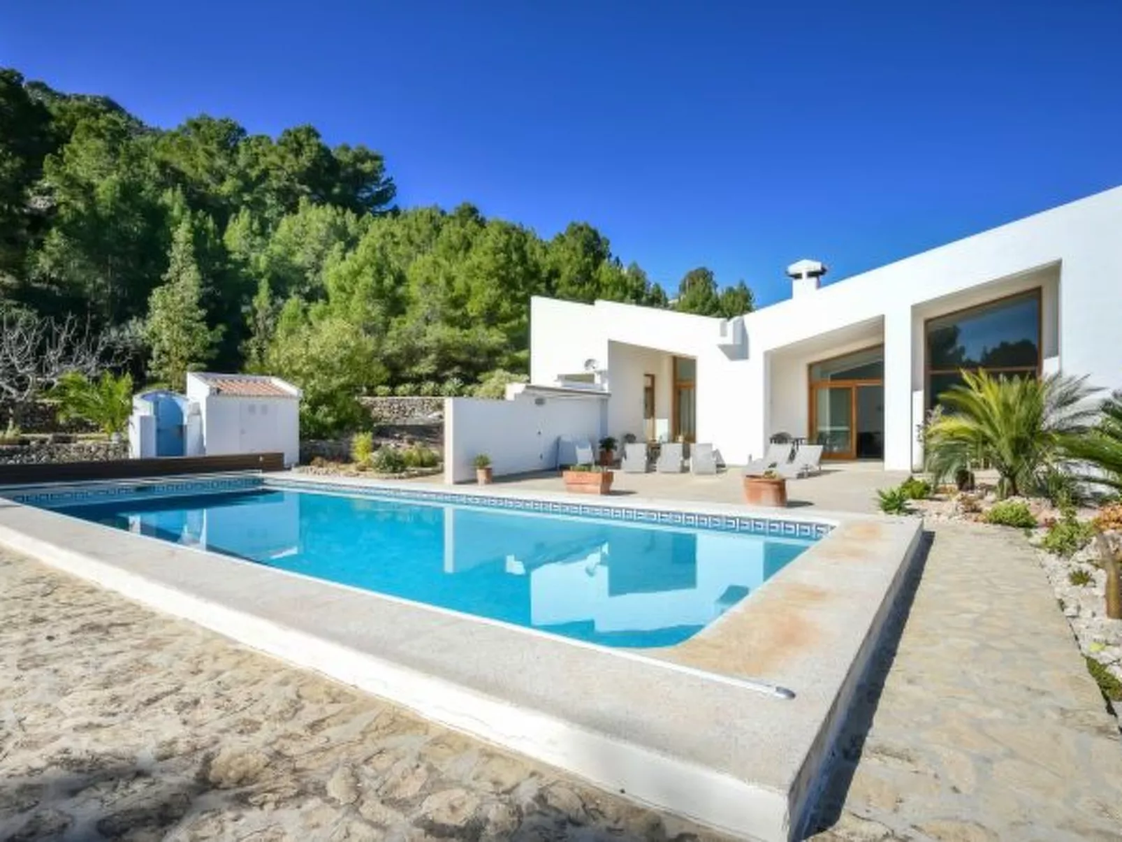 Villa Remi - PlusHolidays - Image-tags.info