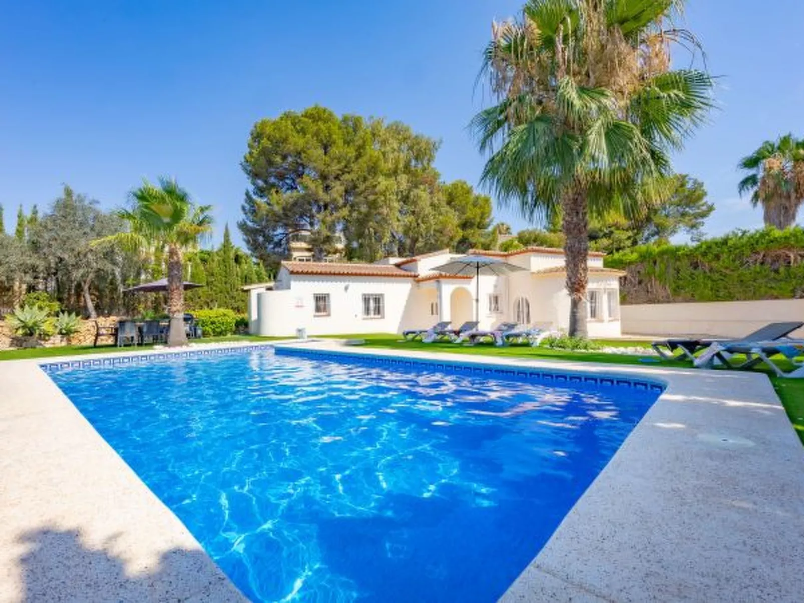 Villa Inia - PlusHolidays - Image-tags.info