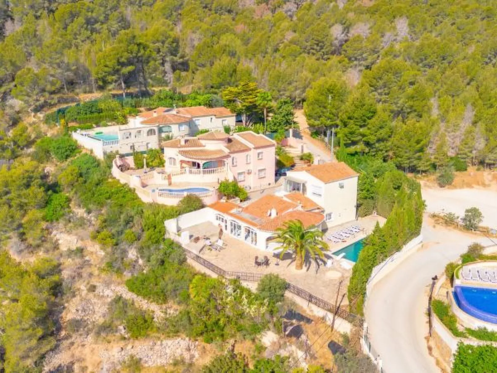 Villa Alicia - Plus - Image-tags.info