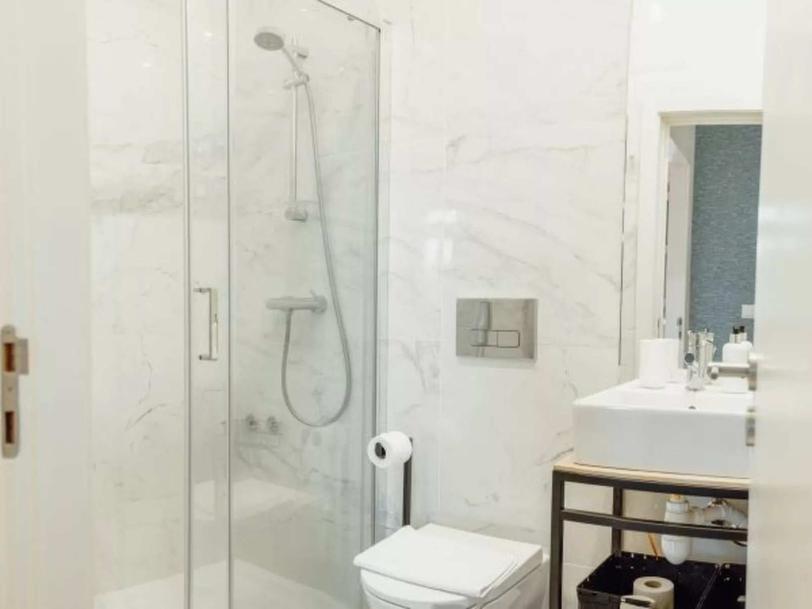 OPORTO POOL APARTMENT by VACATIONY - Binnen