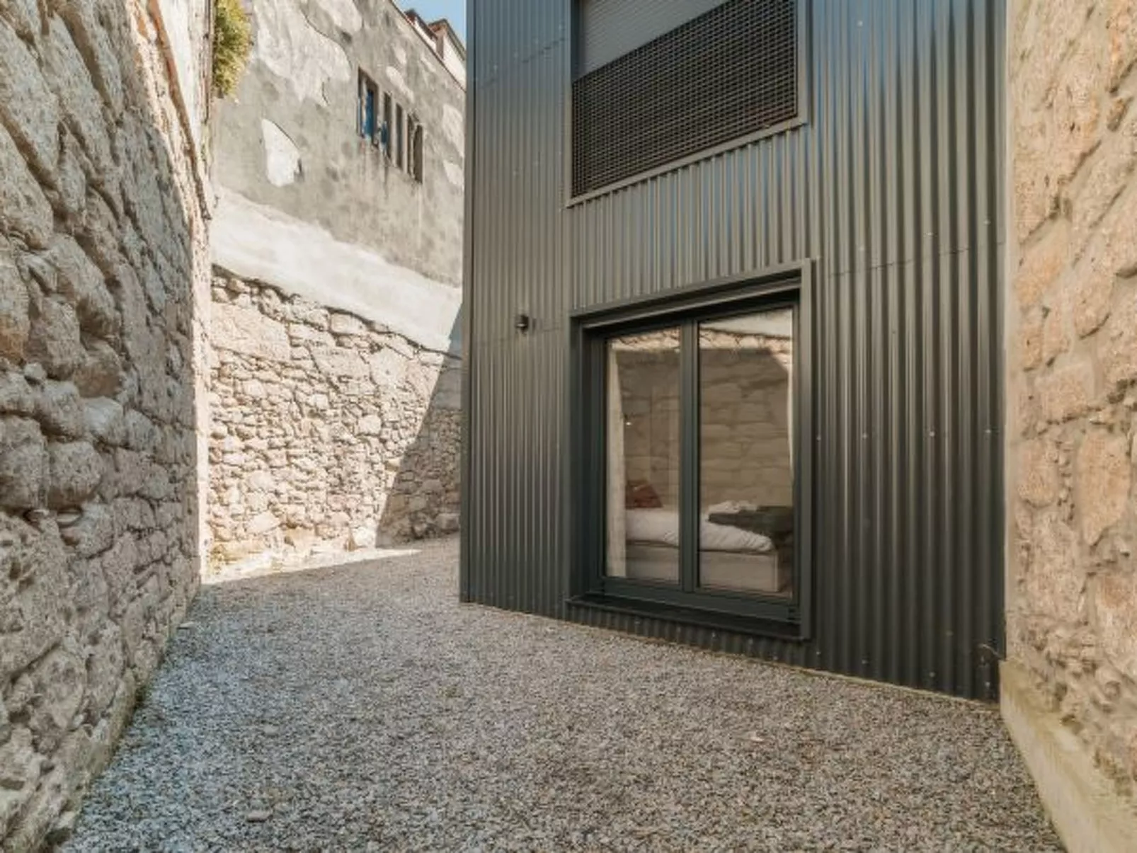 COURTYARD OPORTO DESIGN APARTMENT L WITH TERRACE - Buiten