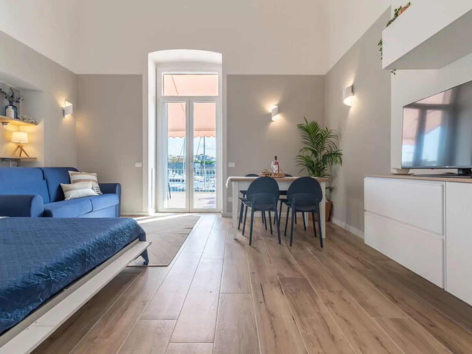 Sospiri Sul Mare - Binnen