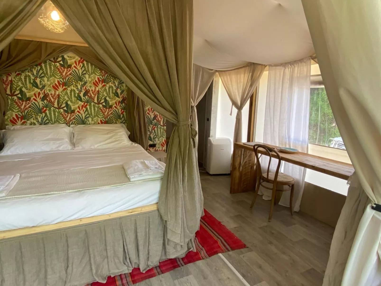 Glamping La Tenda di Lorenzo mit privatem Pool - Binnen