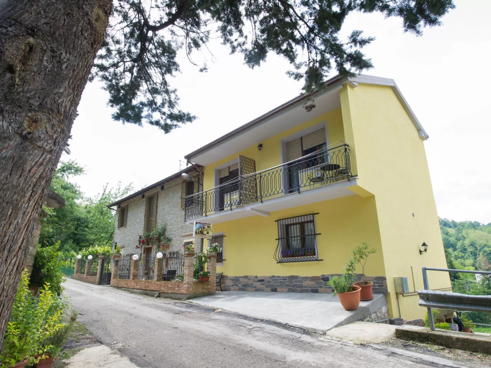 Gästezimmer mit Wi-Fi - Buiten