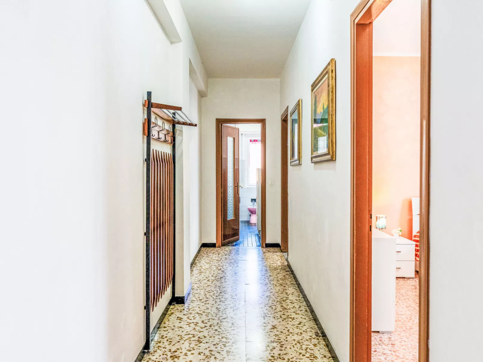 By Bike and Sea - Binnen