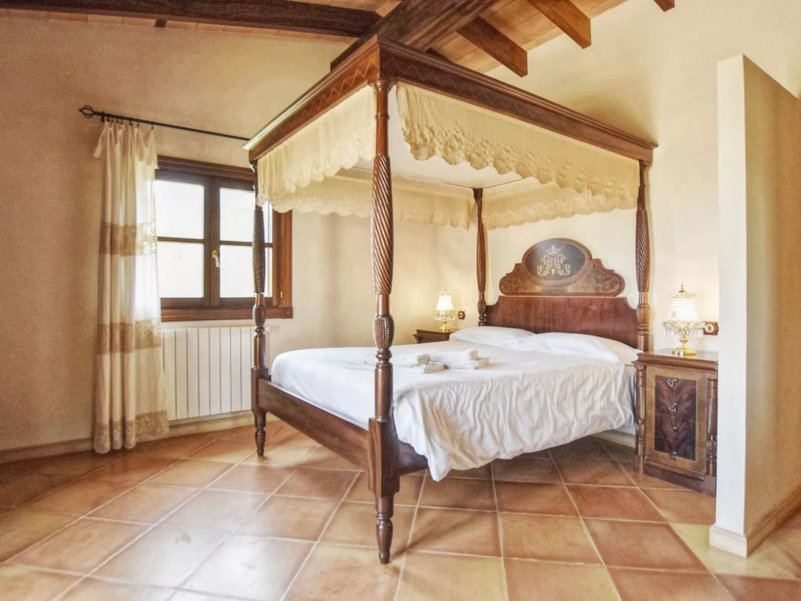 Villa mit eigenem Schwimmbad - Binnen