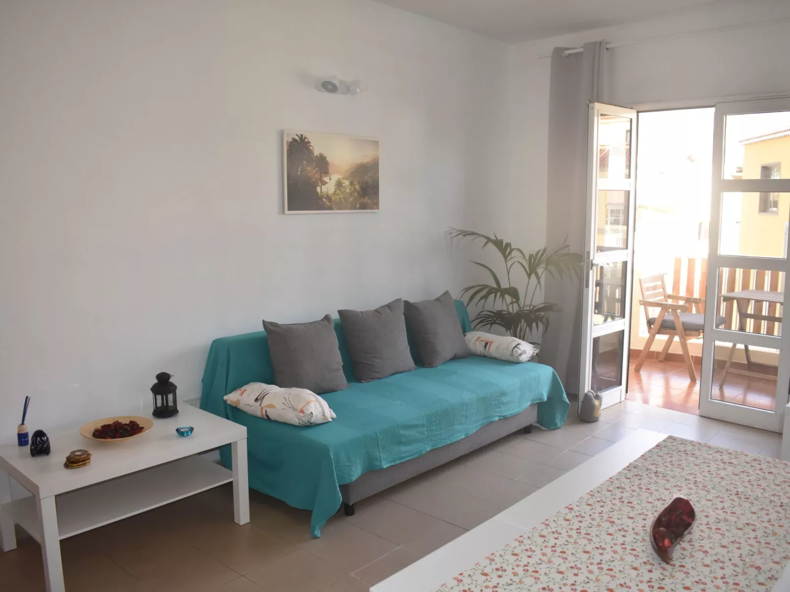 Große Wohnung in Playa De La Calera mit Schönem Balkon - Binnen
