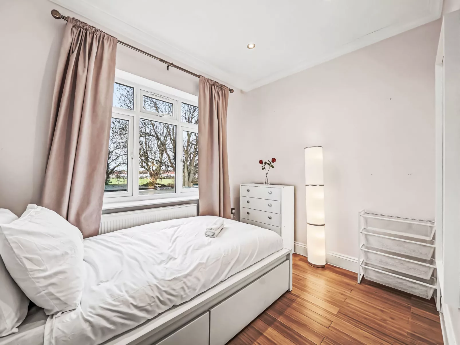 Elegant Stay In London - Binnen