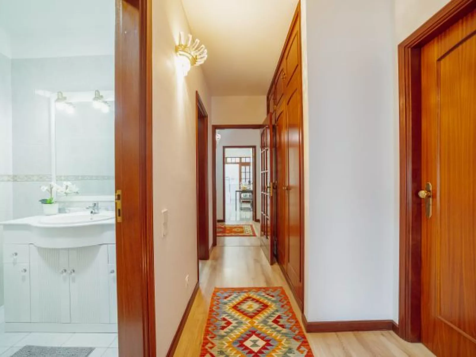 MATOSINHOS CENTER PREMIUM APARTMENT by VACATIONY - Binnen