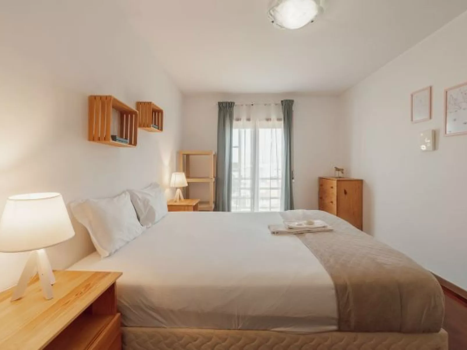 ESPINHO MODERN 3 BEDROOM APARTMENT by VACATIONY - Binnen