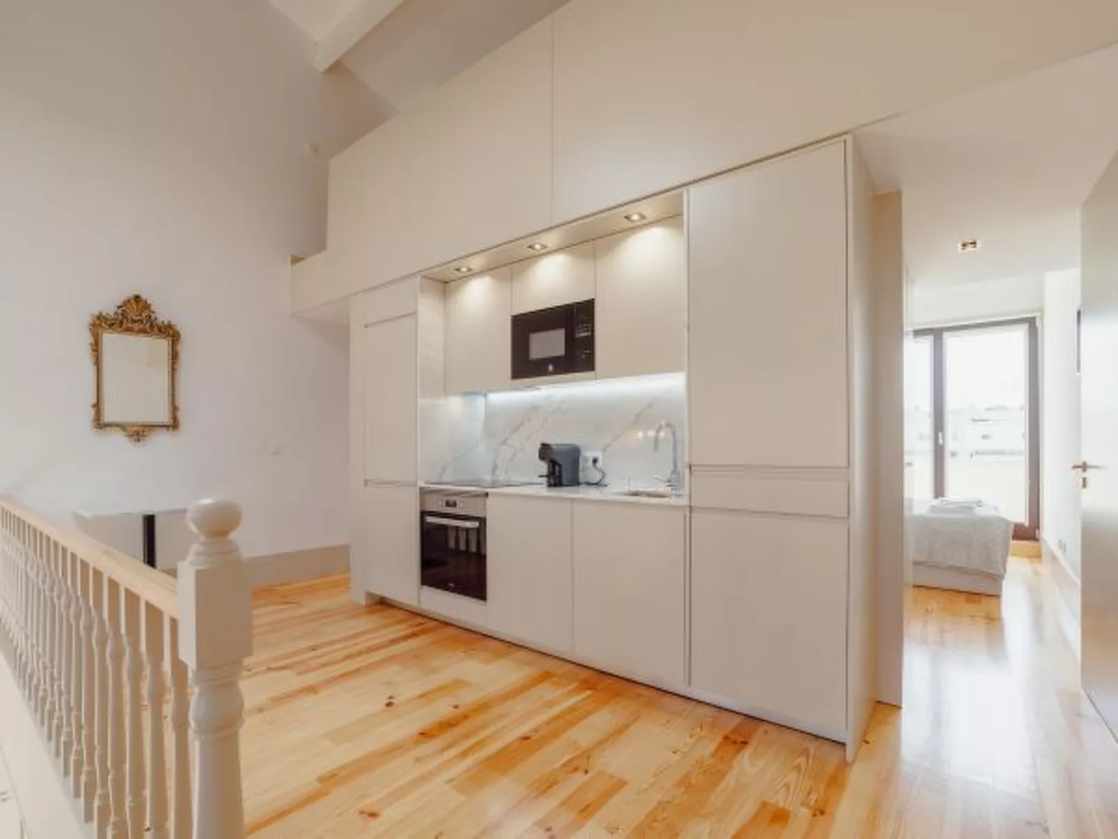 LEGACY OPORTO PREMIUM APARTMENT I by VACATIONY - Binnen