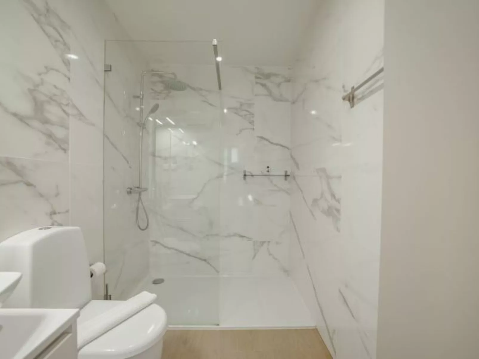 CARMO RESIDENCE PORTO - SRA DO CARMO by VACATIONY - Binnen