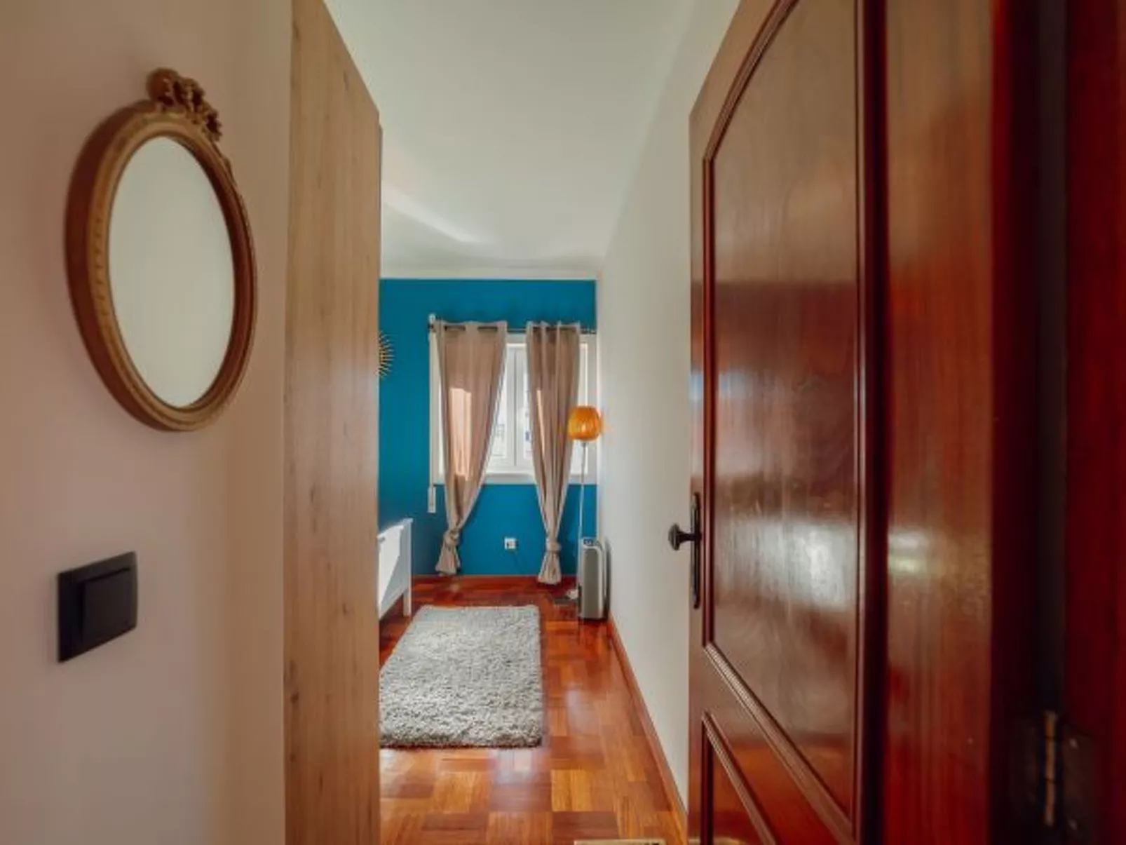 CASA DAS ORQUIDEAS by VACATIONY - Binnen