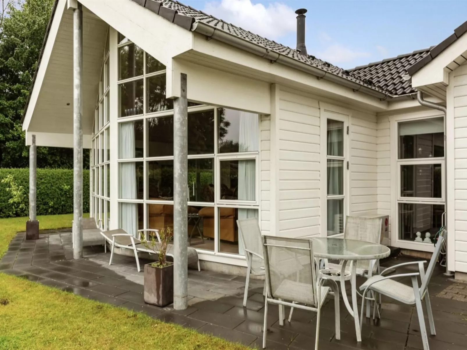 "Elizabeth" - 175m from the sea - Buiten