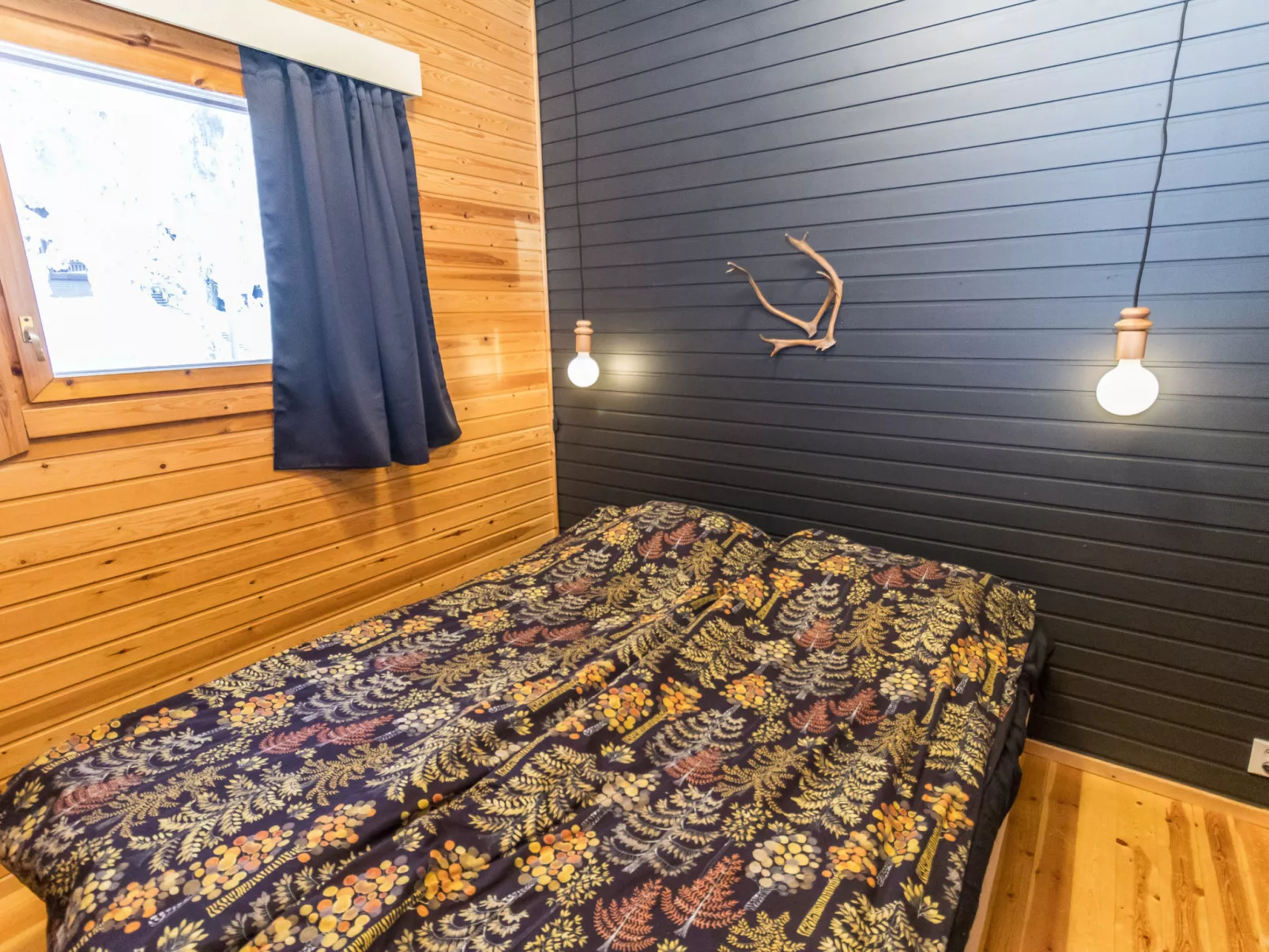 Kelokaltiokylä mökki 58 - Binnen