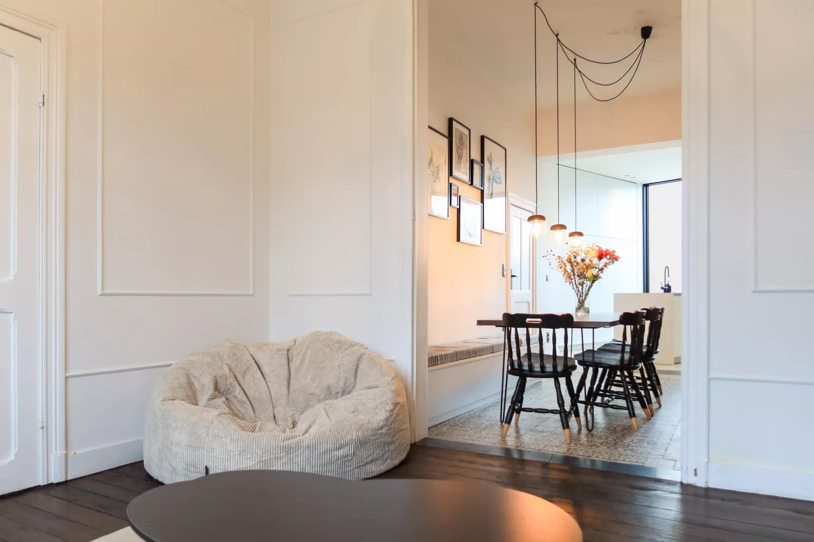 Cosy Courtyard House Hasselt - Woonkamer