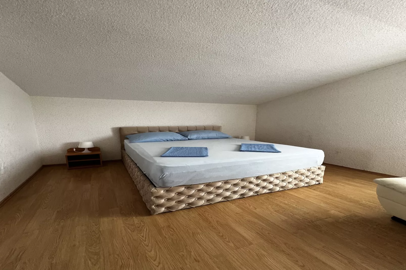 Apartment Lavaran 6 - Slaapkamer