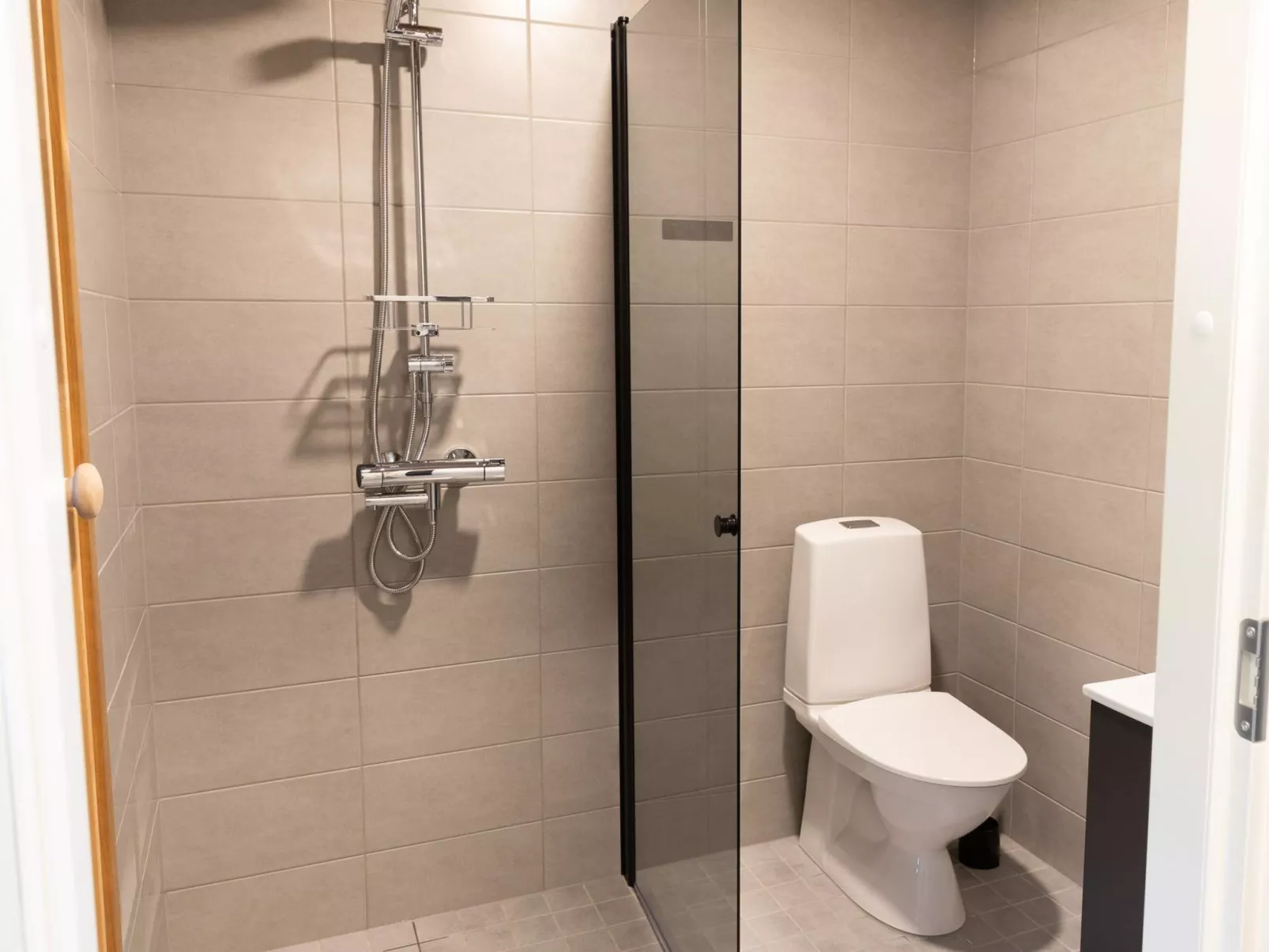 Saanan helmi - Binnen