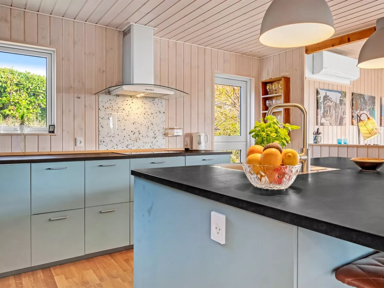 "Benite" - 600m from the sea - Binnen