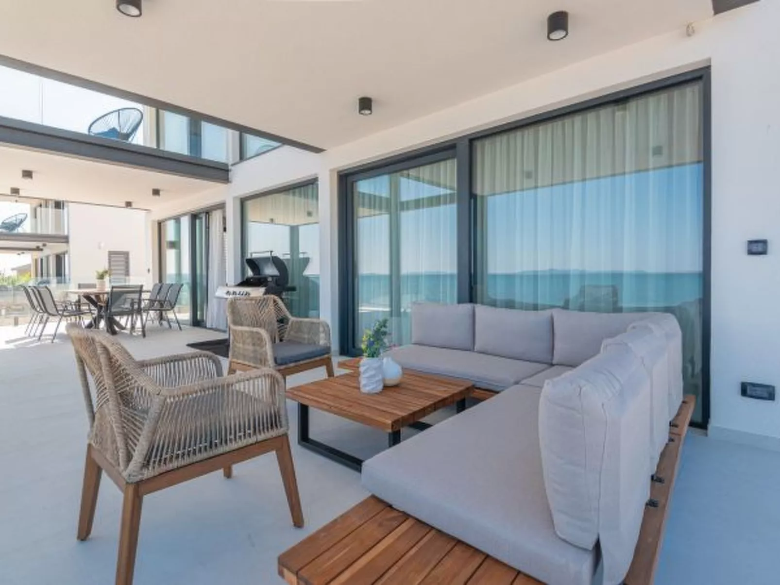 Seafront Villa Serena with pool and seaview - Image-tags.info