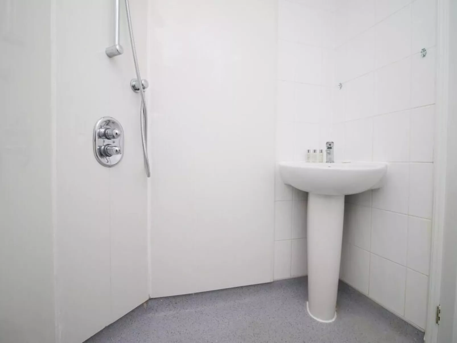 3-Schlafzimmer-Wohnung im georgianischen Stil - beste Lage - 7 Gäste - Binnen