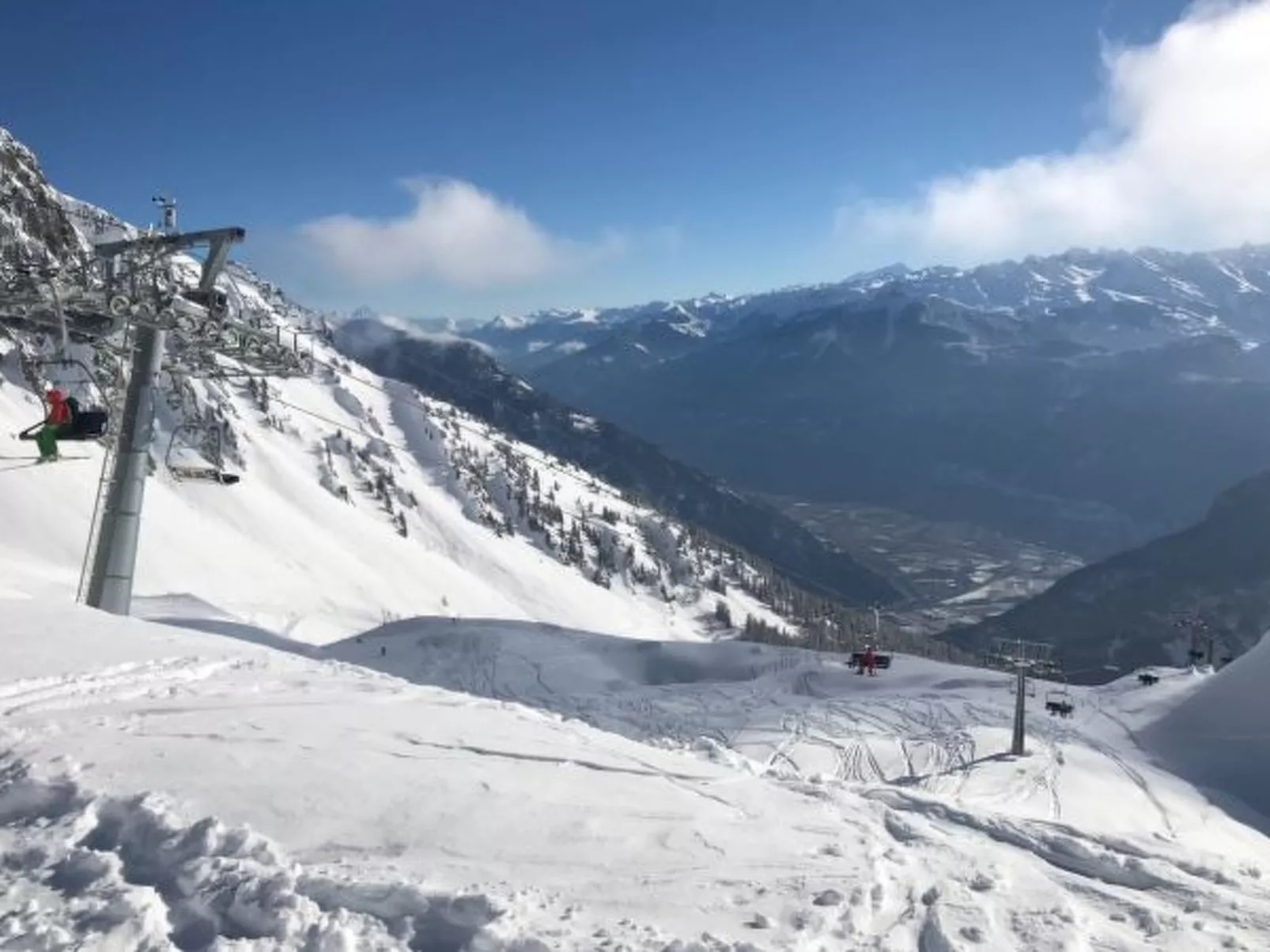 Chalet l'Escapade - 6 to 10 pax - Swiss Alps - Buiten