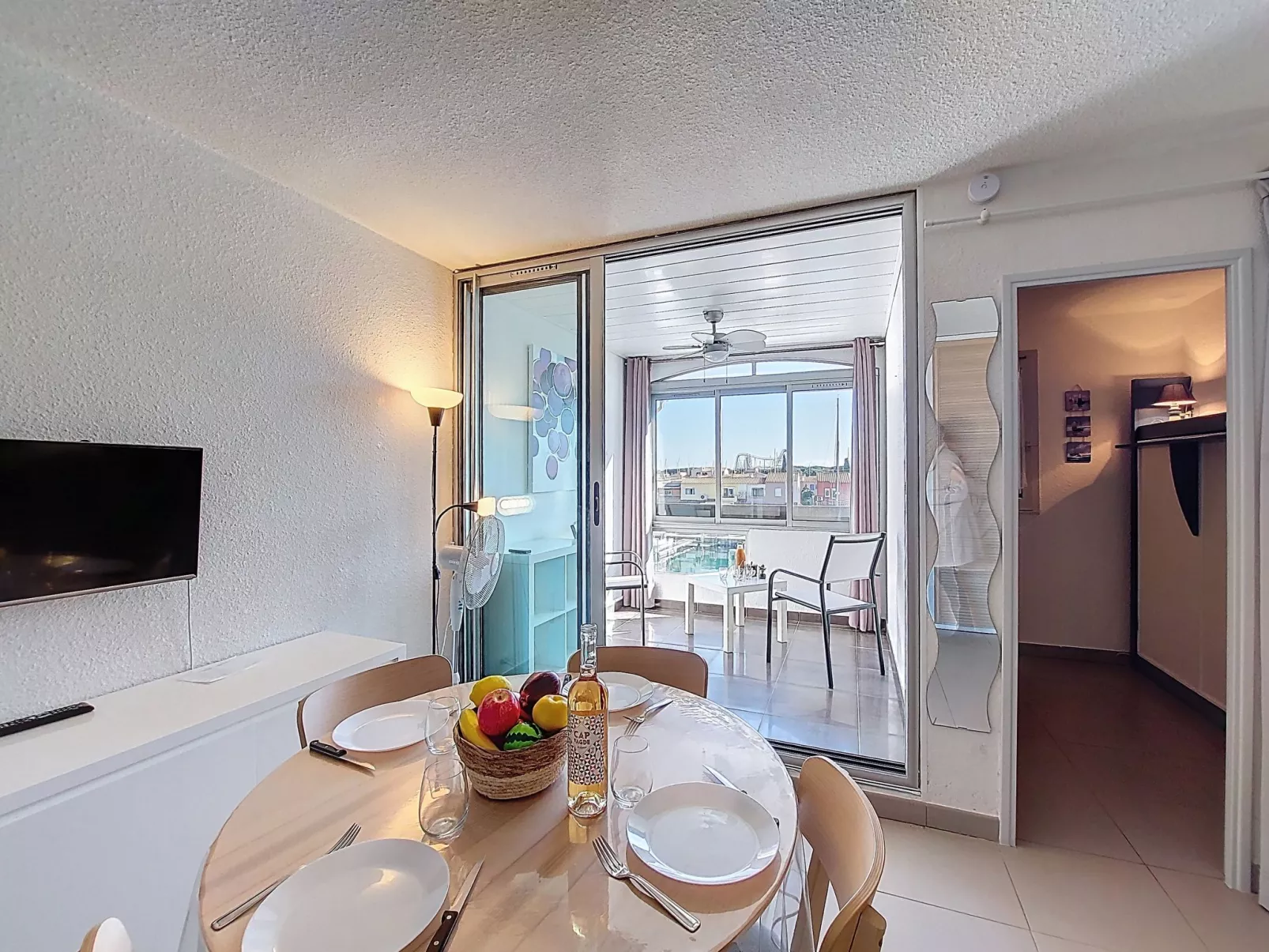 Les Caraïbes - Binnen