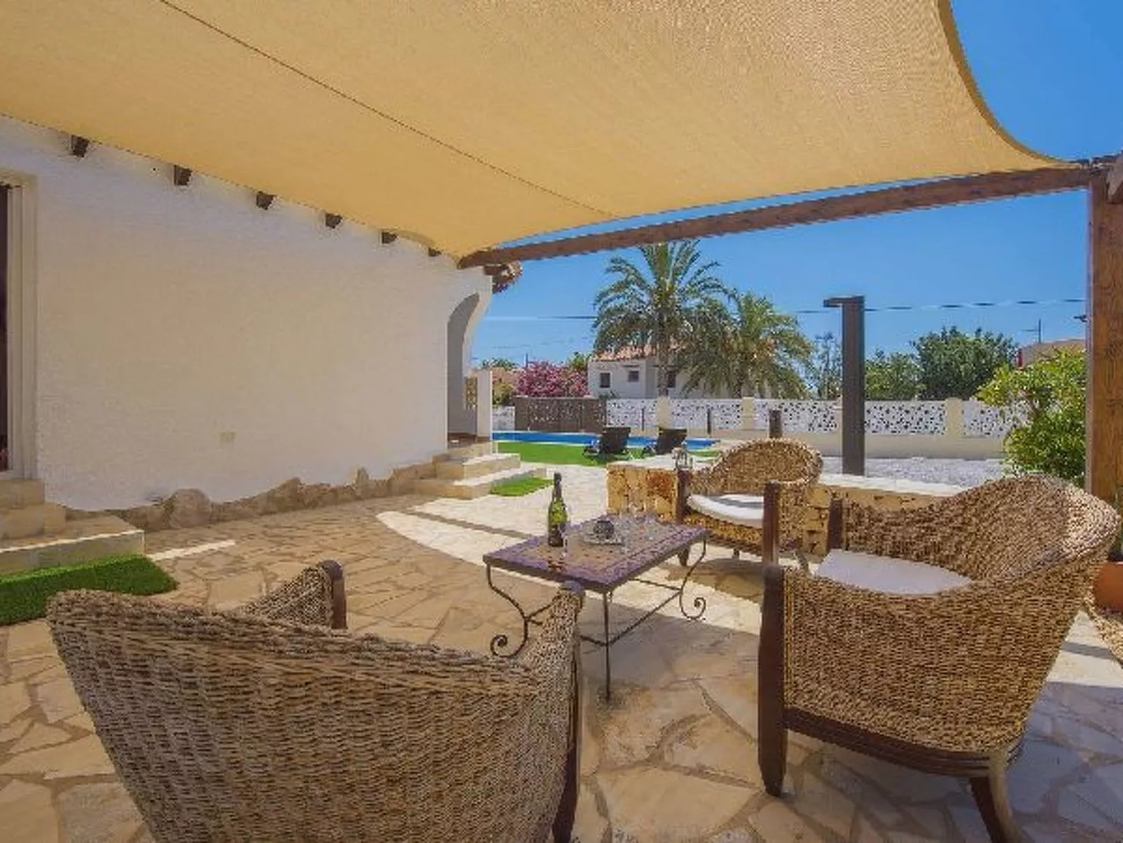 Villa Neus - PlusHolidays - Image-tags.info