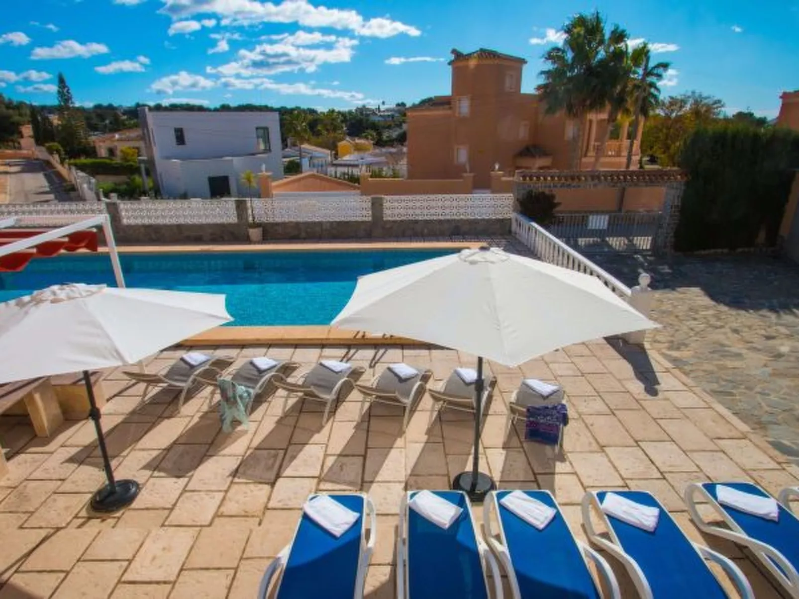 Villa Zelda - PlusHolidays - Image-tags.info