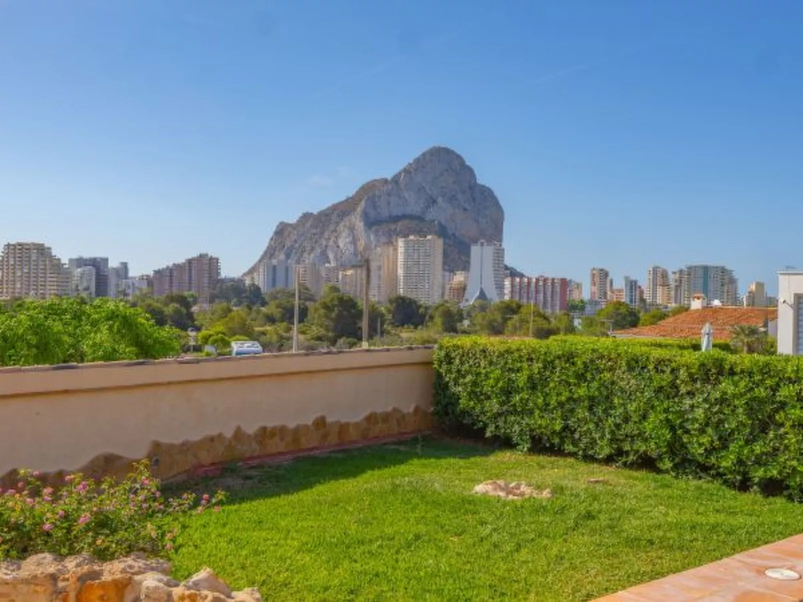 Villa Almendros - PlusHolidays - Image-tags.info