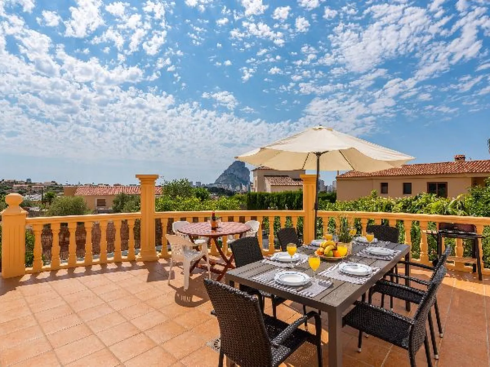 Villa Serena - PlusHolidays - Image-tags.info