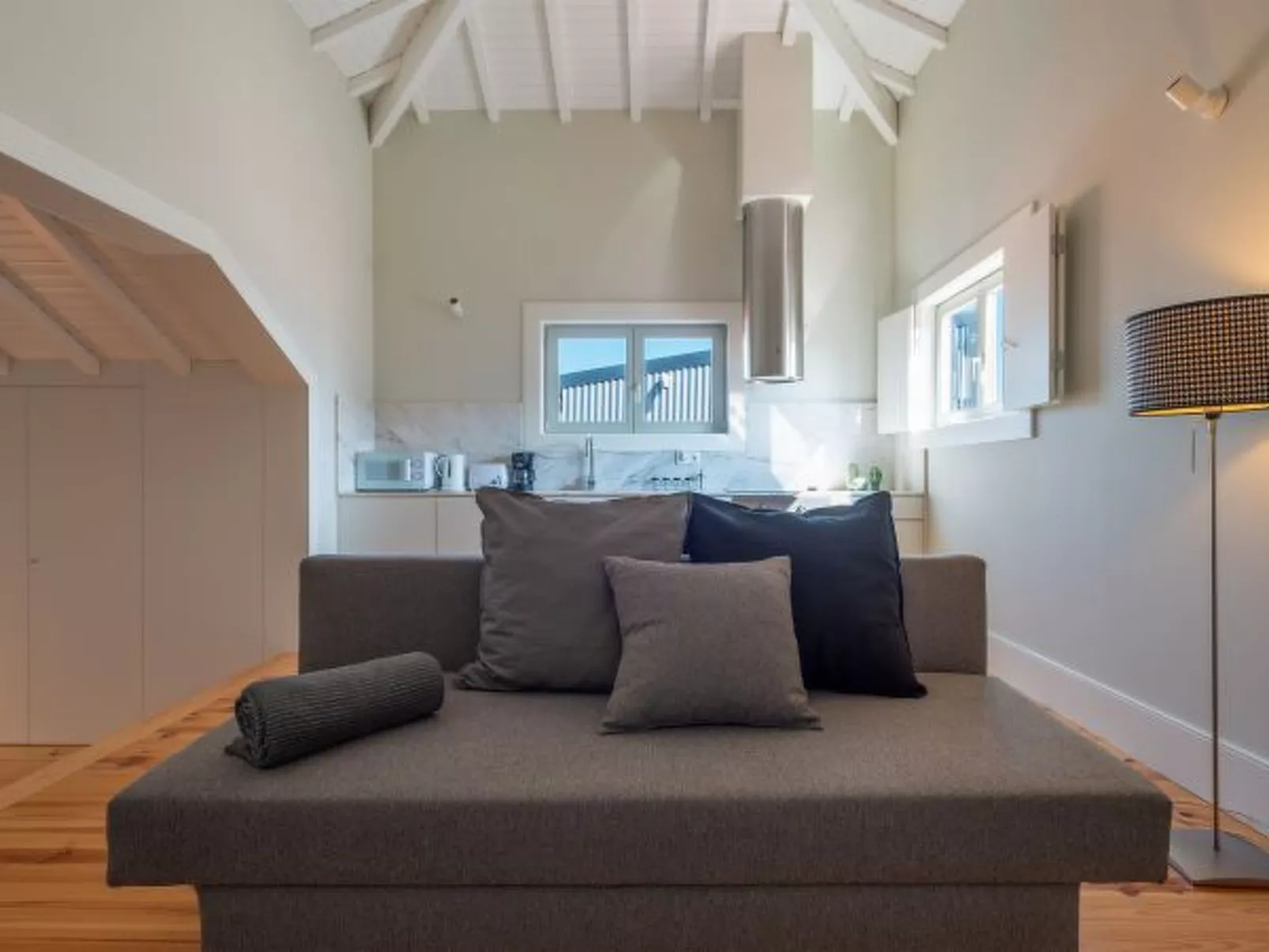 OPORTO ROOFTOP STUDIO by VACATIONY - Binnen