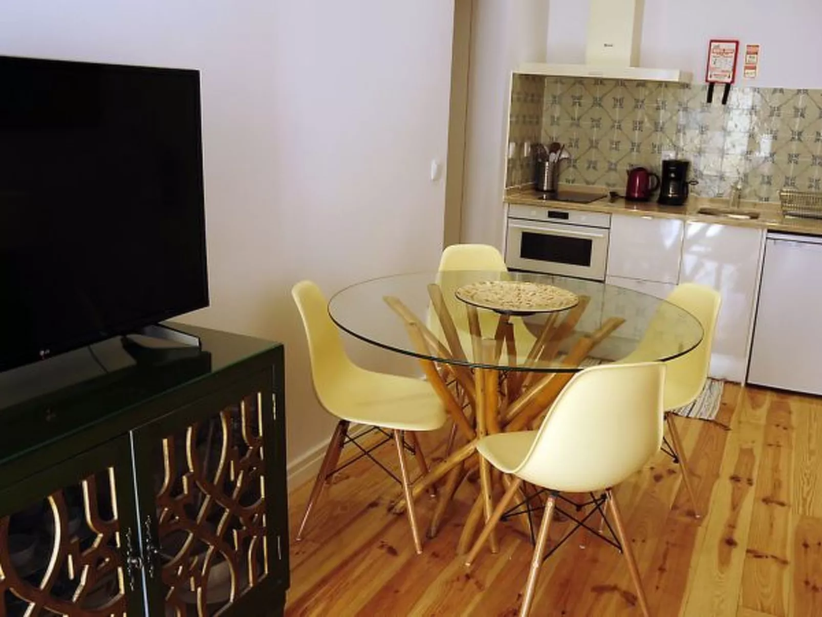 Sado Blue City&River Flats - Portinho - Binnen